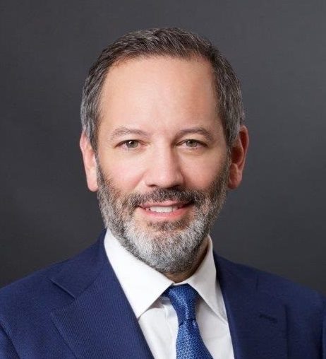 Bill Derrough headshot
